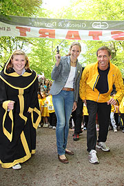 Münchner Kindl, Schirmherrin Kickbox Weltmeisterin Dr. Christine Theis, Veranstalter German Hehn (Foto: MartiN Schmitz)